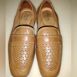 Clarks Lyrical Way Perforated Loafers 8M Ladies Brown Leather Slip-On Retired*🥾